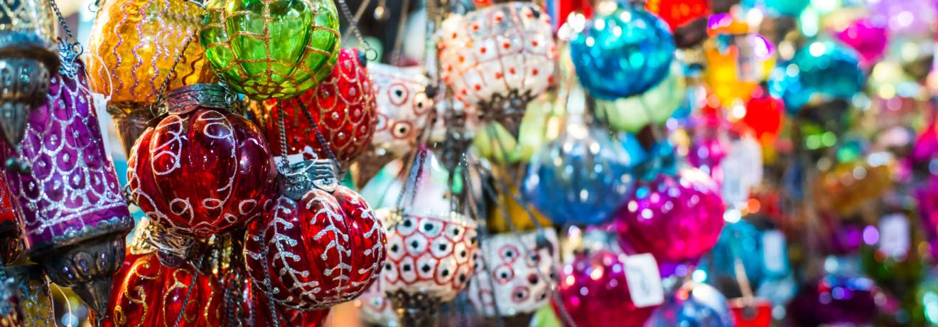 hanging lanterns 2024 01 02 13 34 08 utc scaled hanging lanterns 2024 01 02 13 34 08 utc scaled