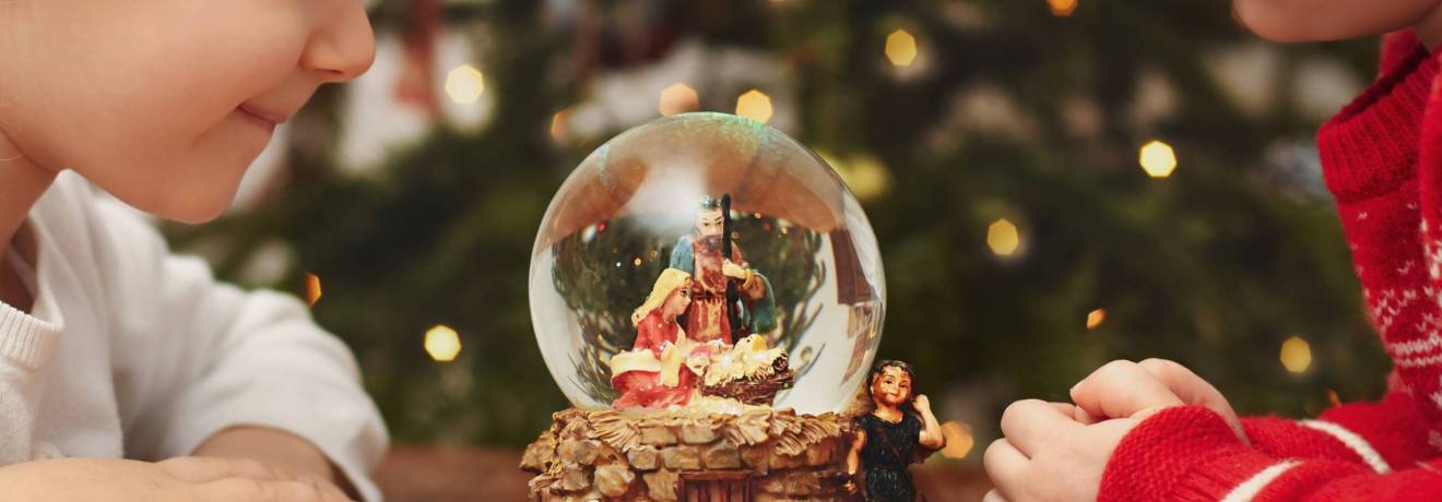 kids and a glass ball with a scene of birth of chr 2023 11 27 05 08 18 utc scaled kids and a glass ball with a scene of birth of chr 2023 11 27 05 08 18 utc scaled